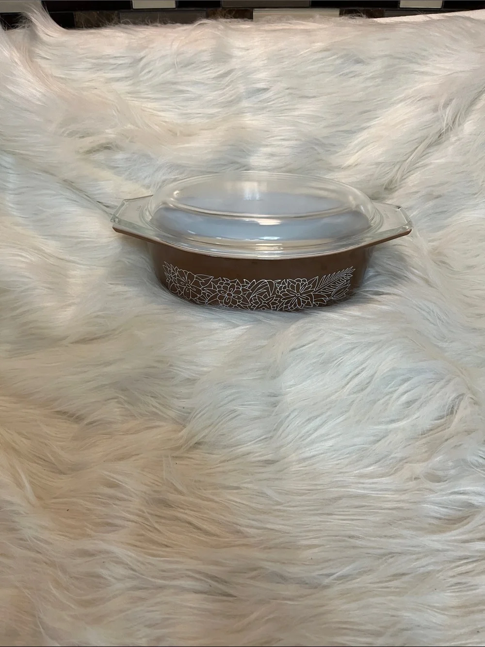 Pyrex Brown Floral Casserole Dish with Clear Lid 043